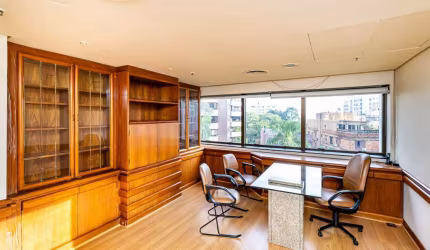 Sala comercial à venda na Rua Padre Chagas, 66, Moinhos de Vento, Porto Alegre por R$ 869.000