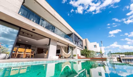 Casa em condomínio fechado com 4 quartos à venda na Rua Bertha Loforte Gonçalves, 80, Teresópolis, Porto Alegre por R$ 4.890.000