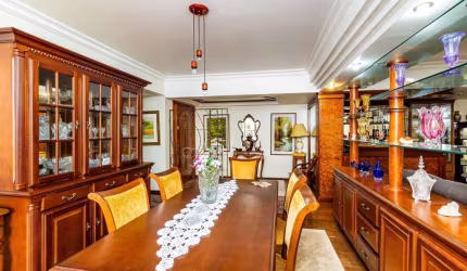 Apartamento com 4 quartos à venda na Rua Tenente-Coronel Fabrício Pilar, 468, Mont Serrat, Porto Alegre por R$ 1.500.000
