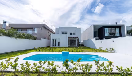Casa em condomínio fechado com 4 quartos à venda na Avenida Juca Batista, 9000, Belém Novo, Porto Alegre por R$ 1.950.000