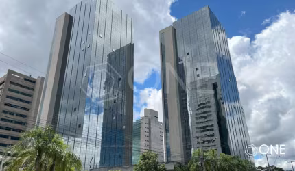 Sala comercial para alugar na Rua Manoelito de Ornellas, 55, Praia de Belas, Porto Alegre por R$ 25.000