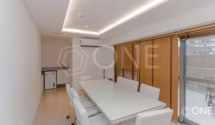 Sala comercial para alugar na Avenida Independência, 1183, Independência, Porto Alegre por R$ 2.700