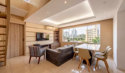 Cobertura com 3 quartos à venda na Rua Guararapes, 466, Petrópolis, Porto Alegre por R$ 1.690.000
