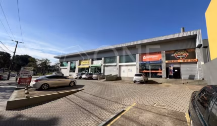 Ponto comercial para alugar na Beco Antônio Carvalho, 1671, Jardim Carvalho, Porto Alegre por R$ 18.000