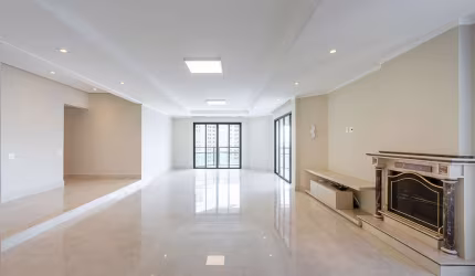 Apartamento com 4 quartos para alugar na Rua Gaivota, 202, Moema, São Paulo por R$ 32.000