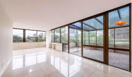 Apartamento com 3 quartos à venda na Rua Tito Lívio Zambecari, 1011, Bela Vista, Porto Alegre por R$ 1.995.000