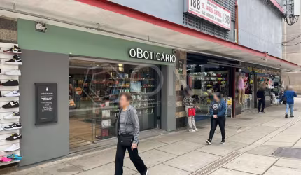Ponto comercial à venda na Rua Voluntários da Pátria, 188, Centro, Porto Alegre por R$ 4.500.000