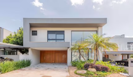 Casa em condomínio fechado com 3 quartos à venda na Rua Ivo Walter Kern, 599, Hípica, Porto Alegre por R$ 1.390.000
