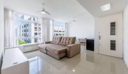 Apartamento com 3 quartos para alugar na Rua Mostardeiro, 12, Moinhos de Vento, Porto Alegre por R$ 4.300