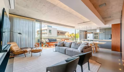 Apartamento com 3 quartos à venda na Rua Carlos Huber, 200, Três Figueiras, Porto Alegre por R$ 4.540.000