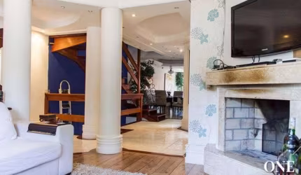 Casa com 4 quartos à venda na Rua General Francisco de Paula Cidade, 484, Chácara das Pedras, Porto Alegre por R$ 1.290.000