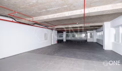 Sala comercial para alugar na Avenida Carlos Gomes, 300, Boa Vista, Porto Alegre por R$ 30.601
