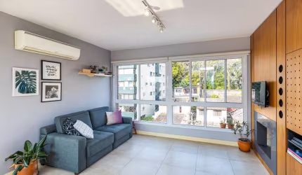 Apartamento com 2 quartos à venda na Rua Pedro Chaves Barcelos, 175, Auxiliadora, Porto Alegre por R$ 732.000