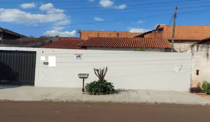 Casa a Venda  Terreno 250 M² , 78 M² de Construção  JD.Tarobá Zona Sul