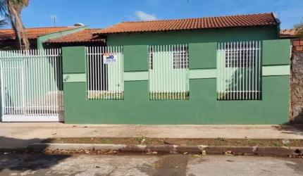 Casa à Venda no Conjunto Maria Lúcia, Zona Norte de Londrina