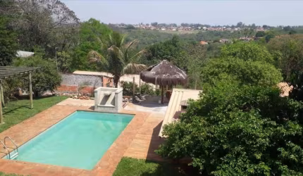 Chácara  a Venda área total de 10850 M²  280 M² de construção , Piscina