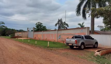 Chácara a Venda área total de 10 Mil M²  várias benfeitorias
