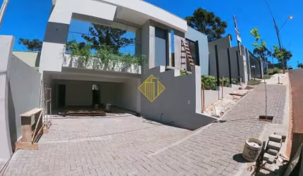 Casa à venda, 3 quartos, 1 suíte, 4 vagas, Vila Becker - Toledo/PR