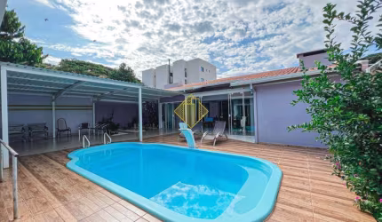 CASA COM PISCINA NO JARDIM SANTA MARIA, 3 SUÍTES + 1 QUARTO TOLEDO-PARANÁ