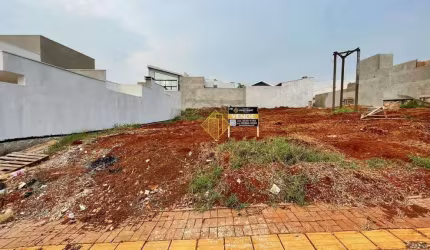 LOTE PRÓXIMO AO LAGO NOVO NA VILA INDUSTRIAL, TOLEDO-PR