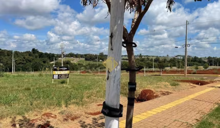 LOTE NO LOTEAMENTO BRISA DO LAGO, TOLEDO-PR
