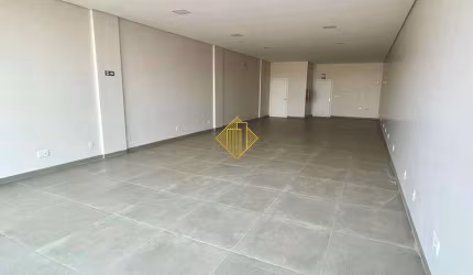 SALA COMERCIAL NA AVENIDA PRINCIPAL DE PALOTINA
