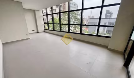SALA COMERCIAL PARA LOCAÇÃO NO EDIFÍCIO CORPORATIVO TAIPAS EM TOLEDO-PARANÁ