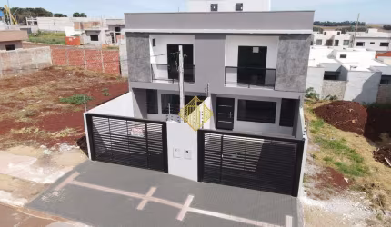 Sobrado à venda, 2 quartos, 1 suíte, 2 vagas, Brazmadeira - Cascavel/PR