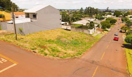 Terreno de esquina em ótima localização