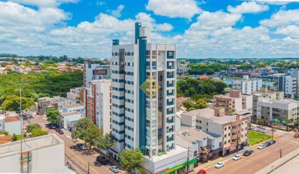 Apartamento cobertura à venda, 3 suítes, 2 vagas, com jacuzzi, Centro - Toledo/PR