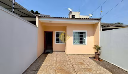 Casa com 2 quartos e edícula no bairro Angra dos Reis