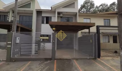 **SOBRADO COM 01 SUÍTE COM CLOSET E 02 QUARTOS NO JARDIM GISELA**
