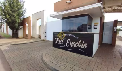 **TERRENO À VENDA EM CONDOMINIO FECHADO, TOLEDO/PARANÁ**
