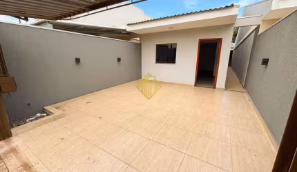 Casa Nova com 3 dormitórios no Bairro Pioneiros Catarinense