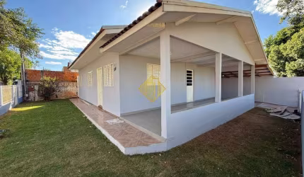 Casa para aluguel, 3 quartos, 1 vaga, Jardim Pancera - Toledo/PR