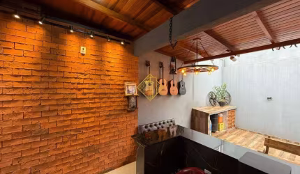 Casa para aluguel, 3 quartos, 1 suíte, 2 vagas, Vila Industrial - Toledo/PR