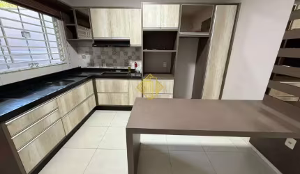 CASA PARA LOCAÇÃO NA VILA INDUSTRIAL - TOLEDO PR