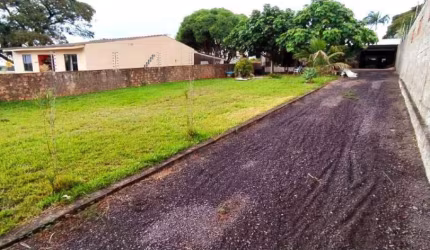 Terreno a venda no bairro Canada em Cascavel Pr
