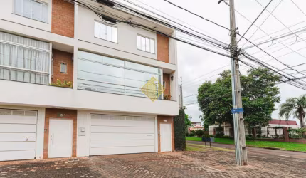 Sobrado para venda no bairro Country em Cascavel-PR.