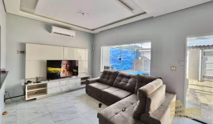 Casa com 3 dormitórios à venda por R$ 785.000,00 - Solemar - Praia Grande/SP