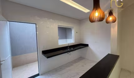 Casa com 2 dormitórios à venda, 55 m² por R$ 318.000,00 - Ocian - Praia Grande/SP