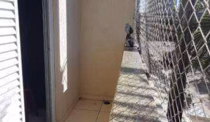 Sobrado com 2 dormitórios à venda, 73 m² por R$ 430.000,00 - Maracanã - Praia Grande/SP