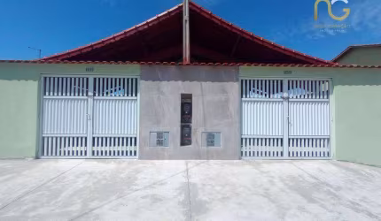 CASA NOVA COM PISCINA EM MONGAGUÁ!