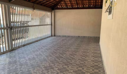 Casa com 2 dormitórios à venda por R$ 320.000,00 - Mirim - Praia Grande/SP