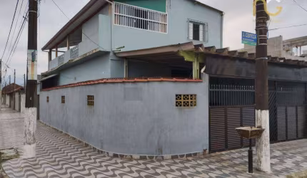 Sobrado com 4 dormitórios à venda, 250 m² por R$ 540.000,00 - Maracanã - Praia Grande/SP
