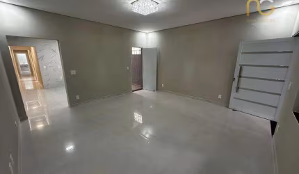 Casa com 3 dormitórios à venda, 110 m² por R$ 850.000,00 - Tupi - Praia Grande/SP