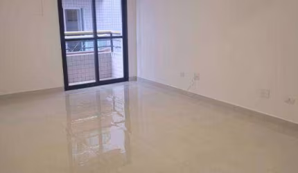 Apartamento com 3 dormitórios à venda, 123 m² por R$ 595.000,00 - Vila Guilhermina - Praia Grande/SP