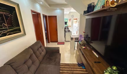Casa com 2 dormitórios à venda, 46 m² por R$ 320.000,00 - Maracanã - Praia Grande/SP