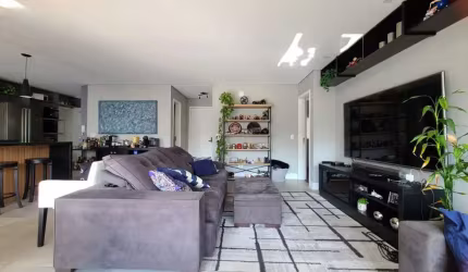Luxuoso Apartamento em Vila Andrade - SP