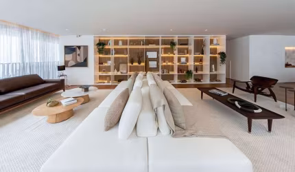 Apartamento com 3 quartos à venda na Avenida Sabiá, 598, Moema, São Paulo por R$ 9.203.976